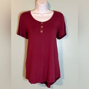 Feiersi‎ Blouse NEW WITH TAG Burgundy Size Medium